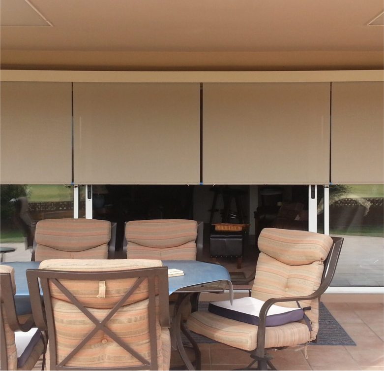 Outdoor rolling shades