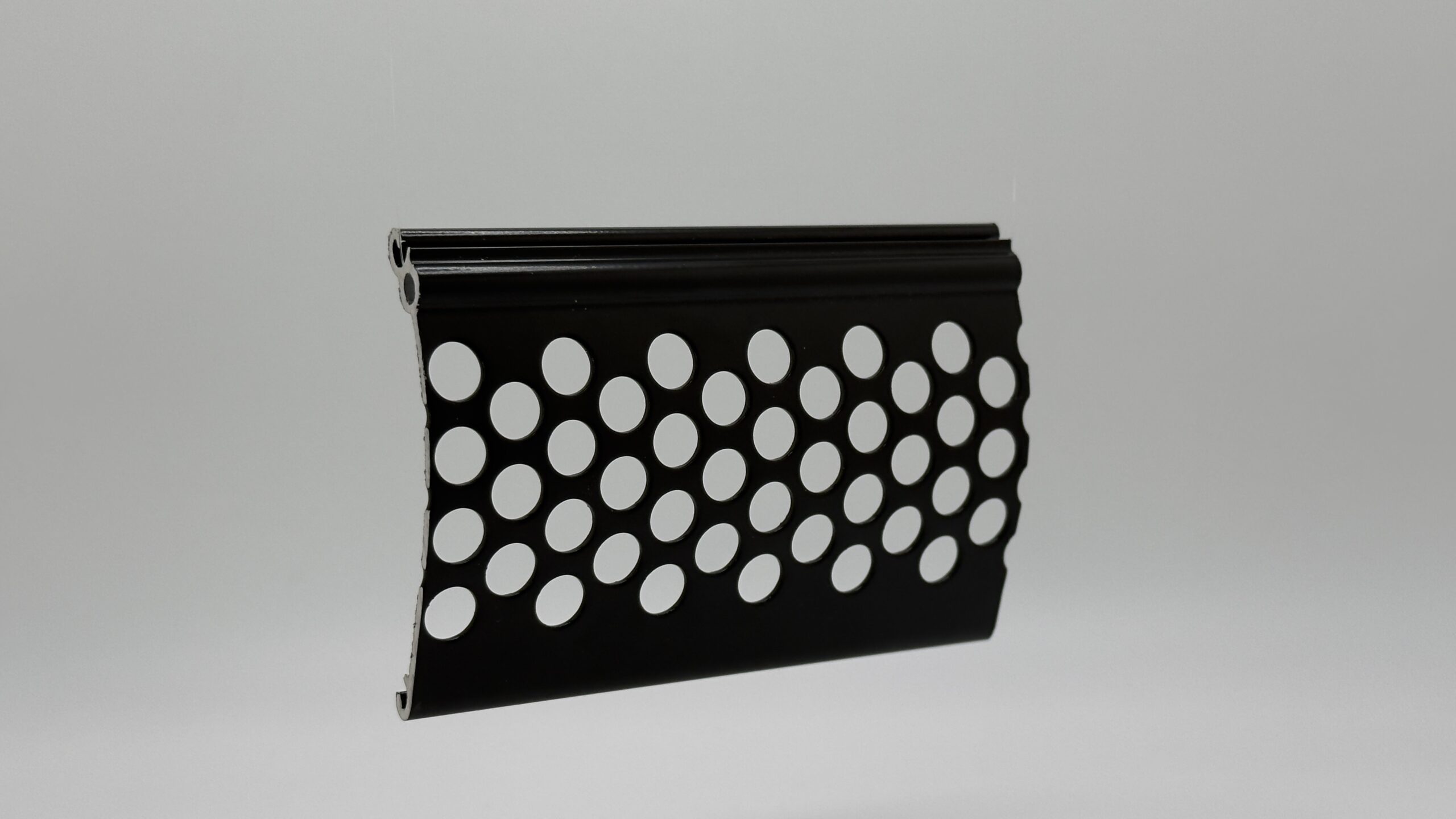 63mm Perforated HD ventilated extruded aluminum slat profile